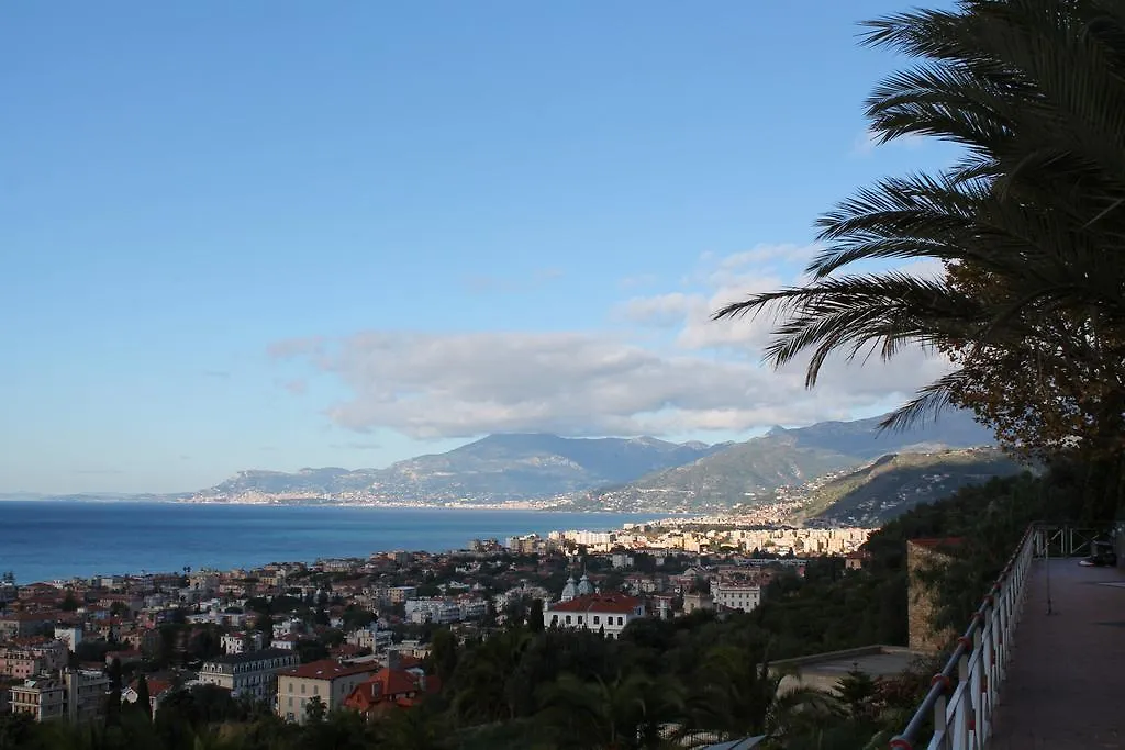 House Agamennone By Holiday World Lejlighed Bordighera 0*,  Italien